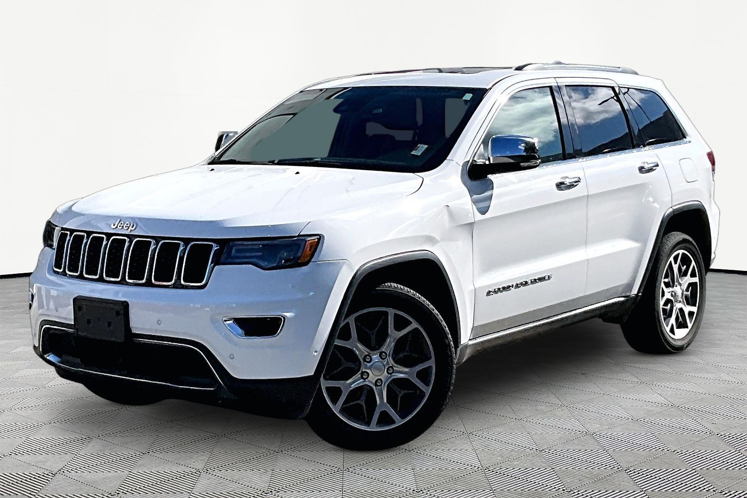 Bright White 2021 Jeep Grand Cherokee SUV / Crossover Four-Wheel Drive Automatic