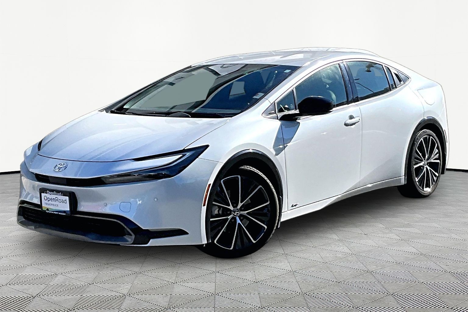 White (Wind Chill Pearl) 2024 Toyota Prius Hatchback All-Wheel Drive Automatic