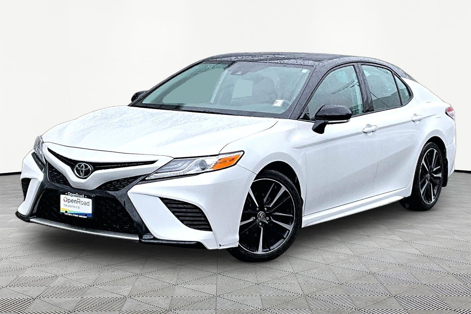 Wind Chill w/ Black Roof 2020 Toyota Camry Sedan Front-Wheel Drive Automatic