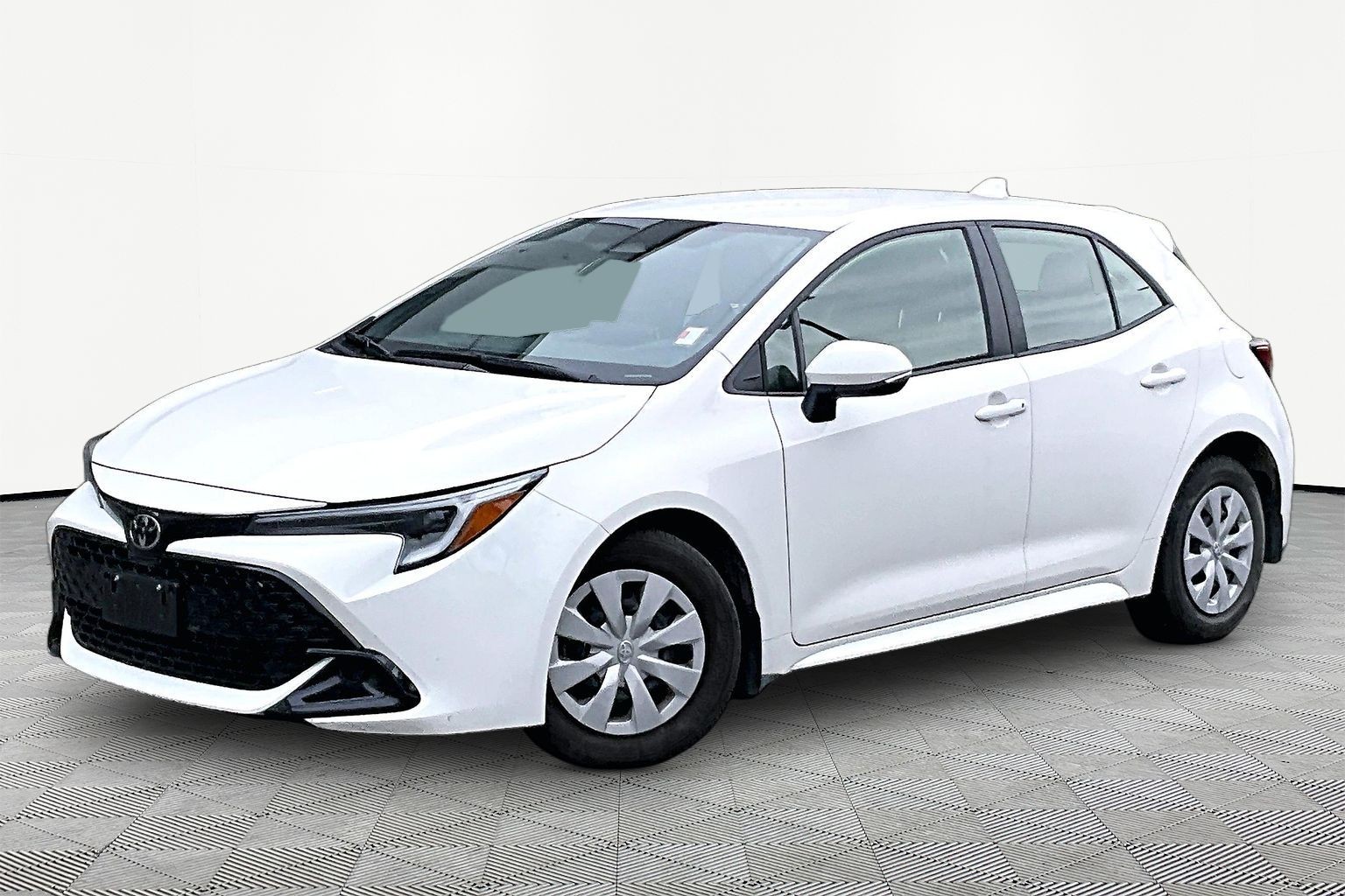 White 2025 Toyota Corolla Hatchback Automatic