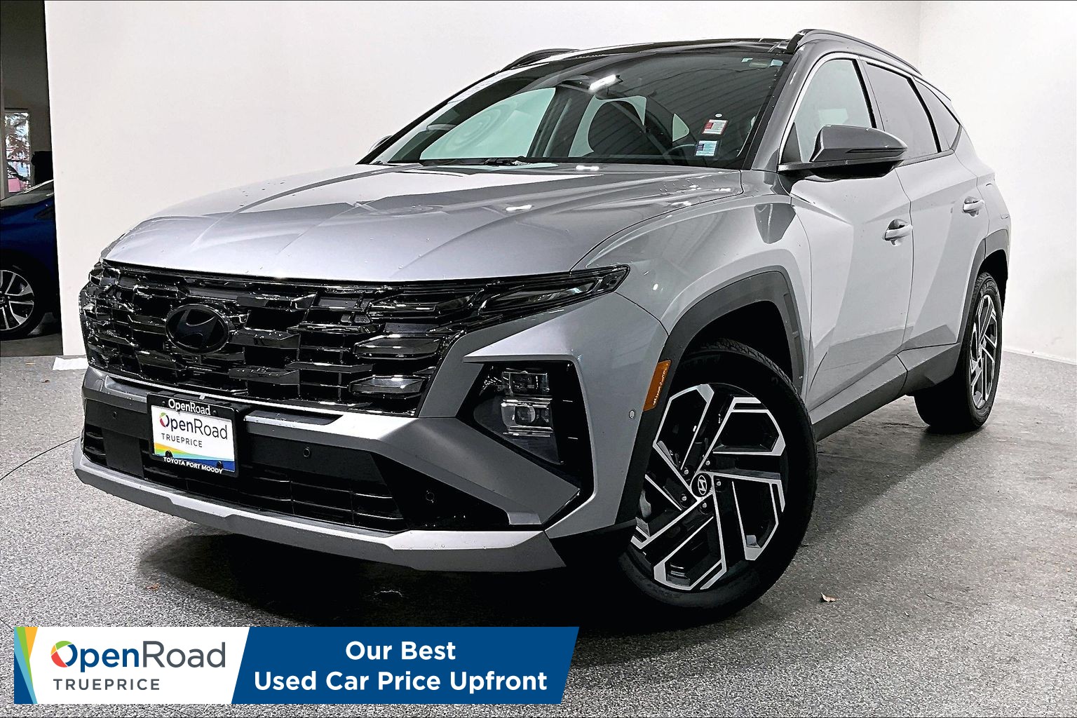 Shimmering Silver 2025 Hyundai Tucson Hybrid SUV / Crossover Automatic