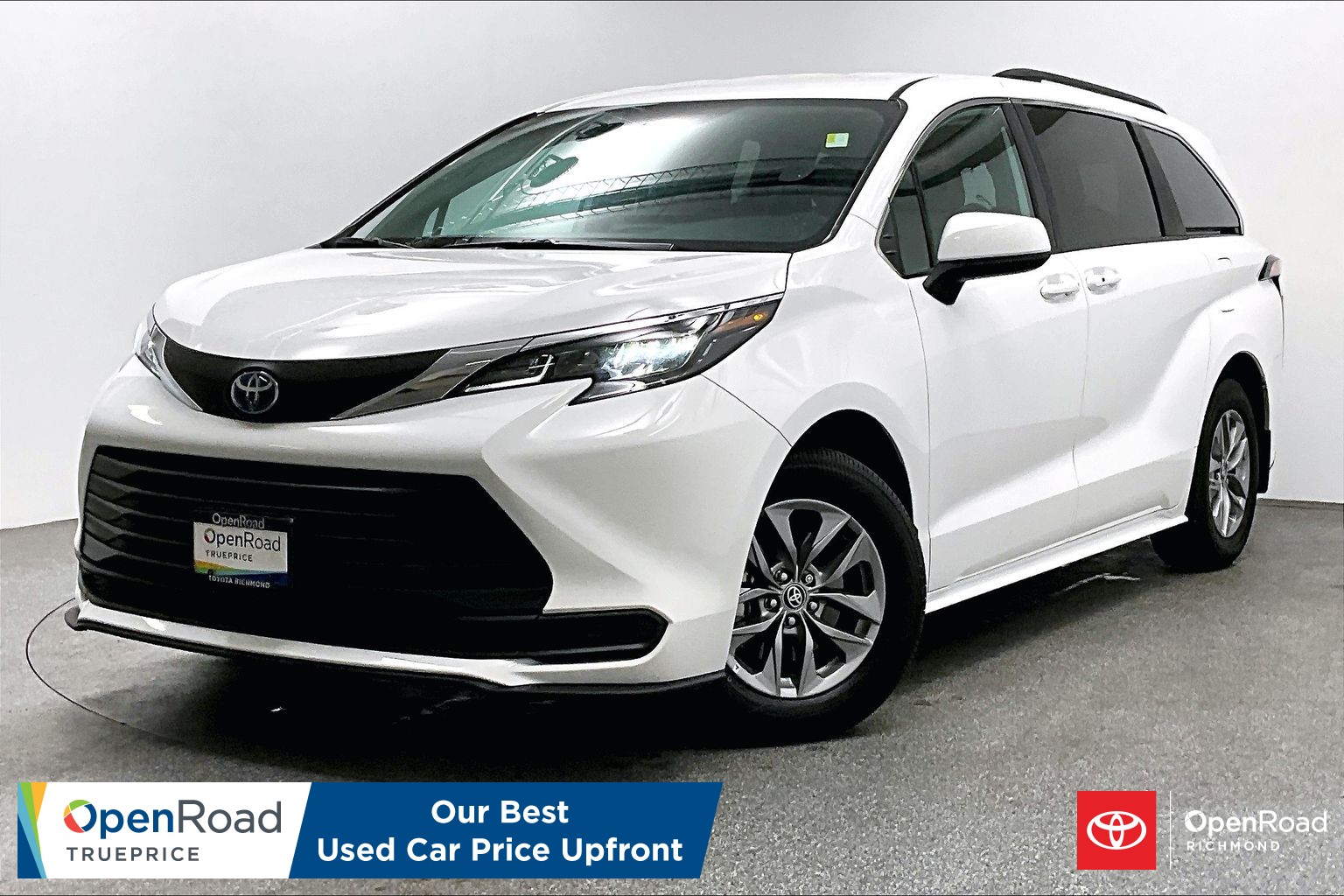 2025 Toyota Sienna XLE 8-Passenger FWD