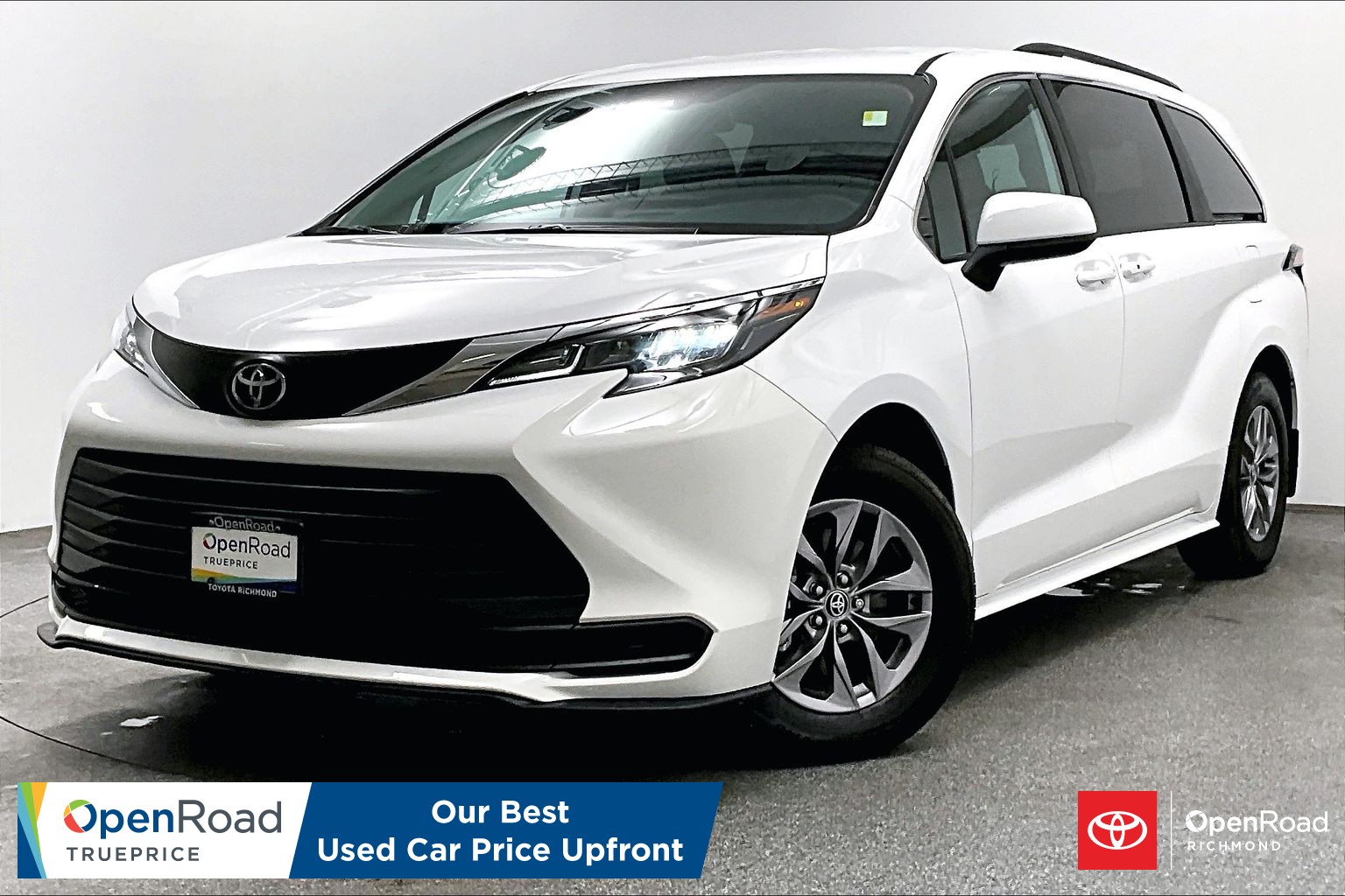 White 2026 Toyota Sienna Minivan All-Wheel Drive Automatic