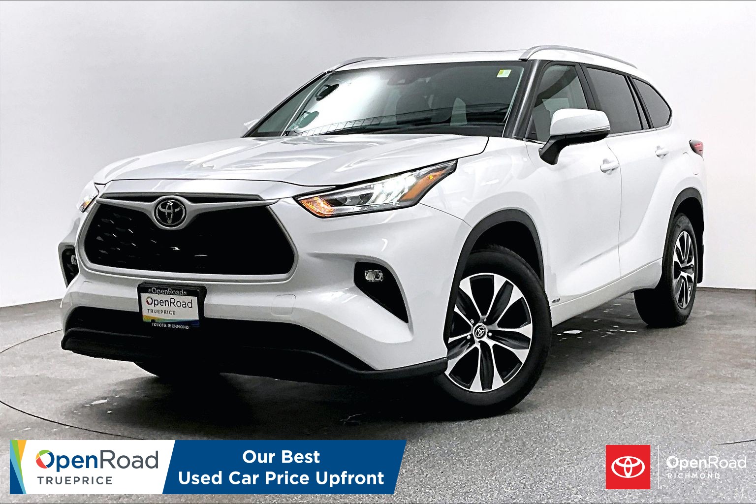 White (Wind Chill Pearl) 2026 Toyota Highlander Hybrid SUV / Crossover All-Wheel Drive Automatic