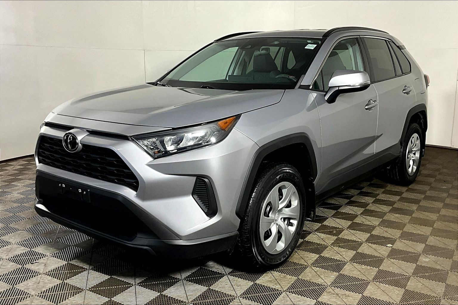 2021 Toyota RAV4 LE AWD