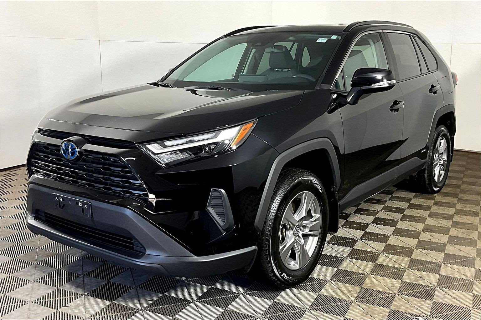 2024 Toyota RAV4 Hybrid XLE AWD