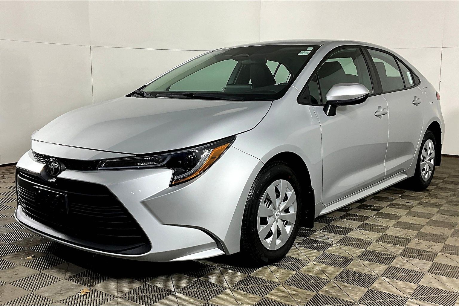 Silver 2024 Toyota Corolla Sedan Front-Wheel Drive Automatic