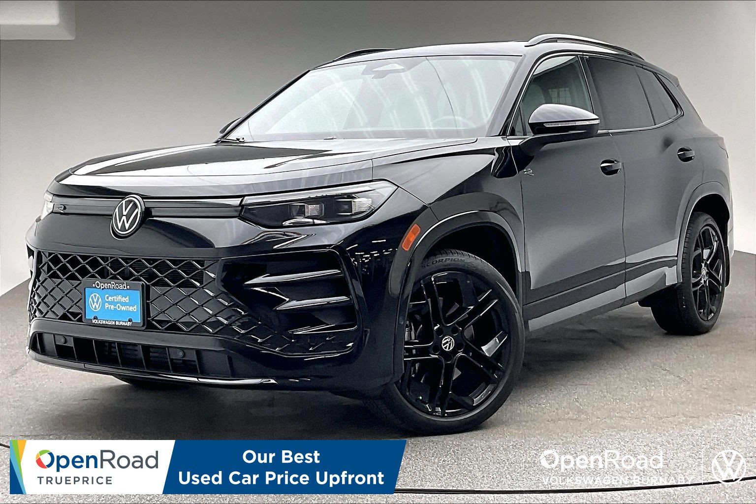Deep Black Pearl 2025 Volkswagen Tiguan SUV / Crossover Automatic
