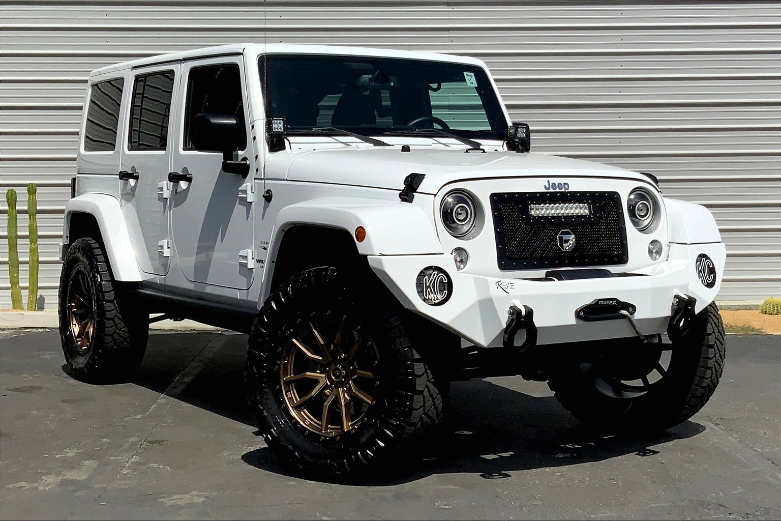 Pre-Owned 2017 Jeep Wrangler Unlimited Sahara 4D Sport Utility in Cathedral  City #P60800 | Palm Springs Mazda