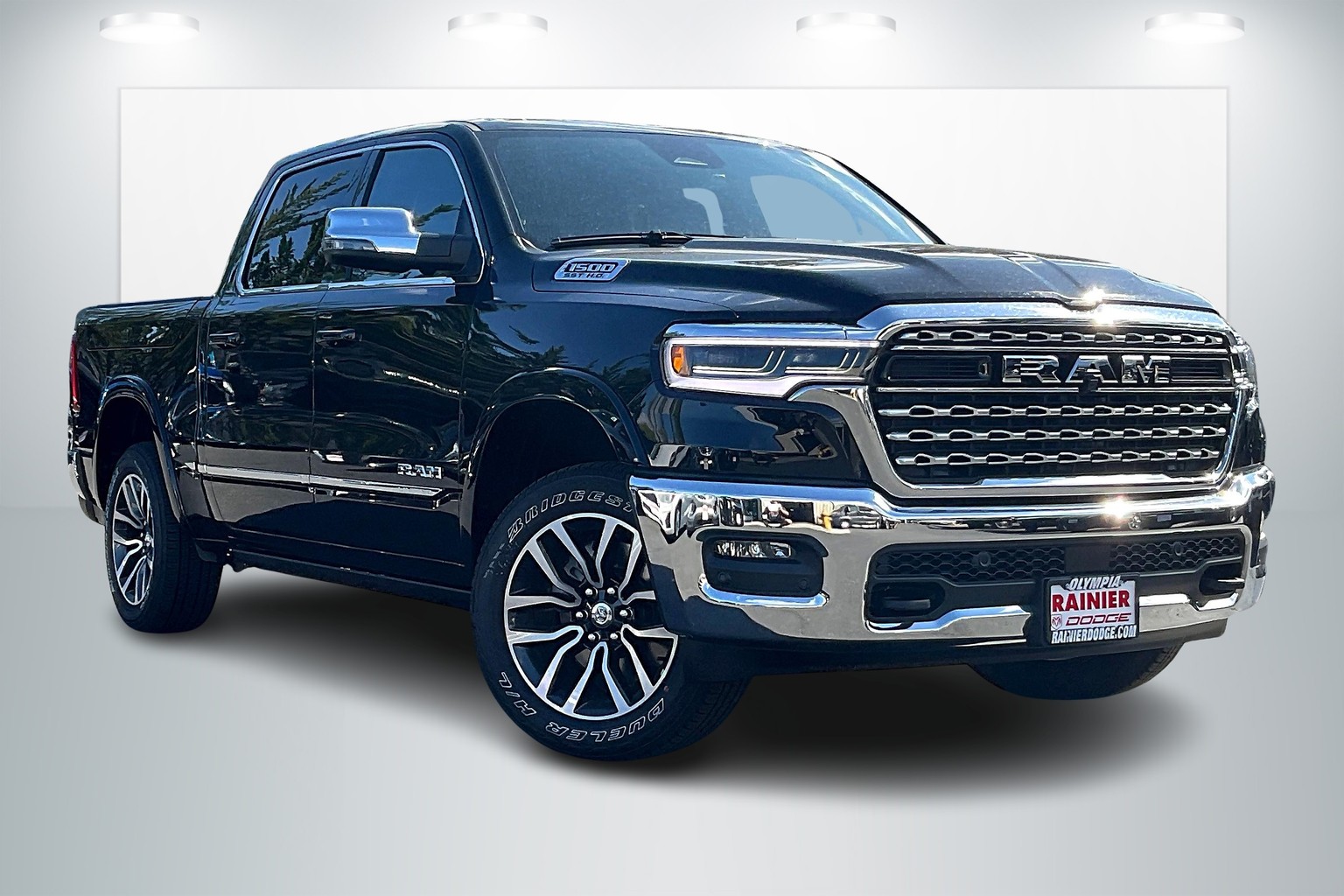 Partial Hood Fender and Mirror Kit | RAM 1500 LARAMIE LONGHORN 2019 Partial Hood Fender and Mirror Kit | RAM 1500 LARAMIE LONGHORN 2019
