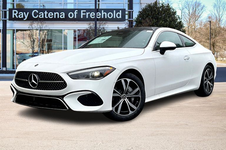 2025 Mercedes Benz CLE 450 4MATIC photo 5