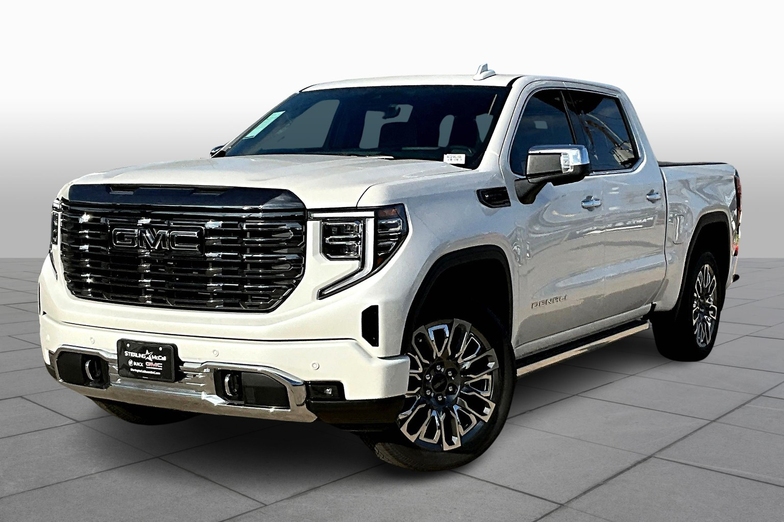 New 2024 GMC Sierra 1500 Denali Ultimate Crew Cab in Houston #RZ326349 |  Sterling McCall Buick GMC