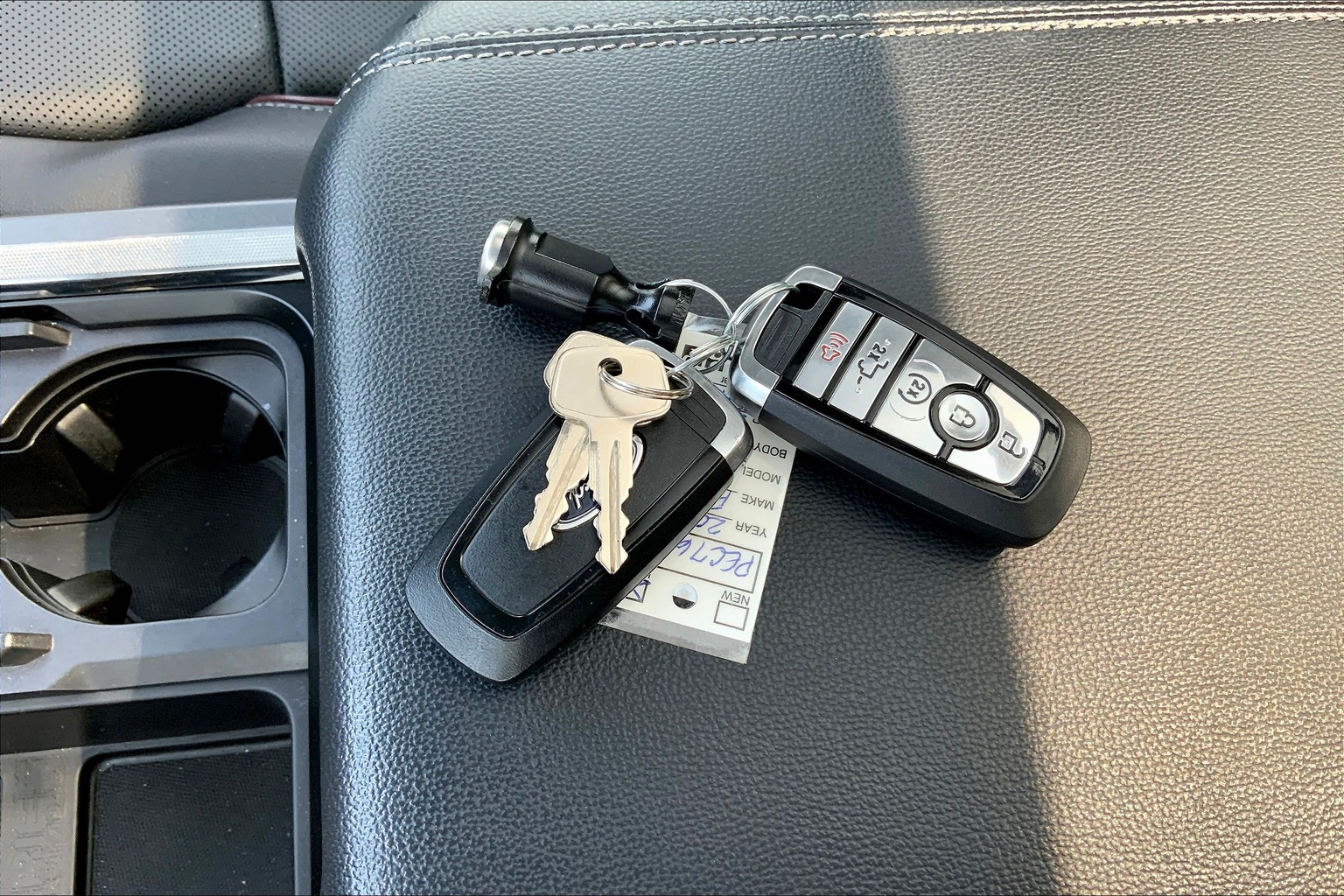 F-250 Super Duty SuperCrew Lariat