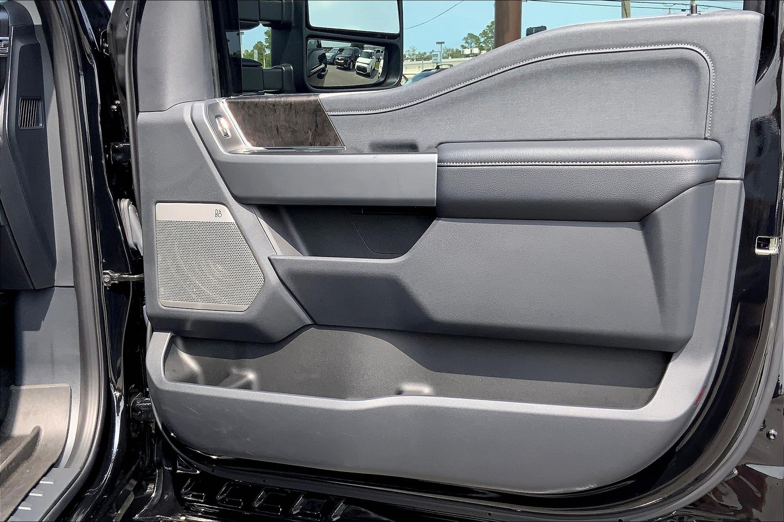 F-250 Super Duty SuperCrew Lariat
